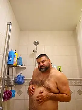 Roddog18 online show from 11-26-25, 06:57