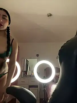 Miichii online show from 02-18-26, 12:52