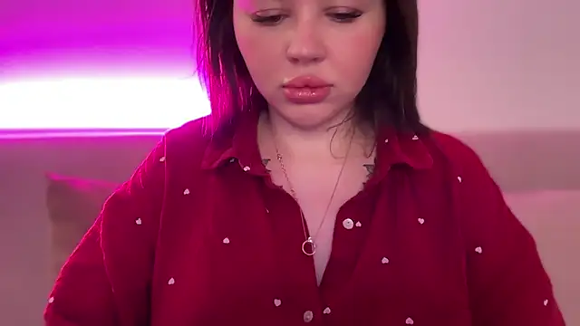 AlmaryKim online show from 02-05-26, 10:49