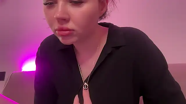 AlmaryKim online show from 03-07-26, 08:14