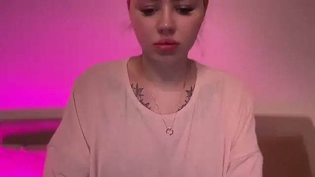 AlmaryKim online show from 12-04-25, 09:58