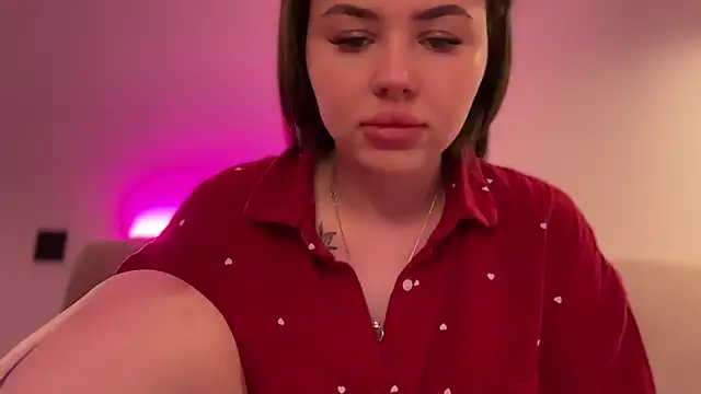 AlmaryKim online show from 02-03-26, 06:13