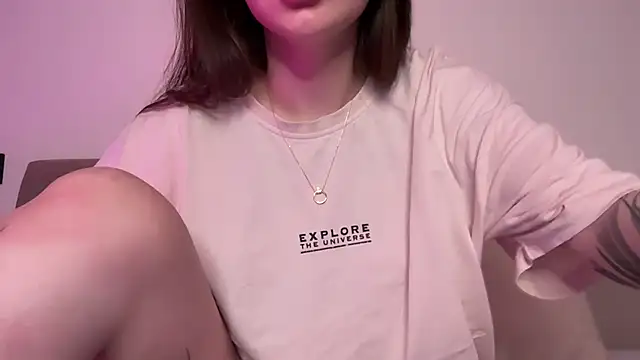 AlmaryKim online show from 11-21-25, 08:08