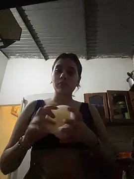 Brianna bunny05 online show from 05-11-26, 05:31