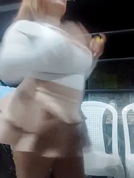 EvelynVega0 online show from 03-08-26, 04:16