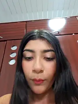 Sweed-virgin-pussy online show from 04-07-26, 07:48