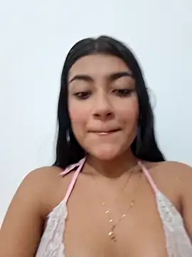 Sweed-virgin-pussy online show from 05-08-26, 02:15