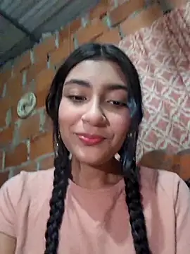 Snapshot of Sweed-virgin-pussy chatting on 06-19-26, 01:55 Sweed-virgin-pussy online show from 06-19-26, 01:55