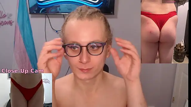 Snapshot of cinderellie chatting on 10-23-25, 02:43 cinderellie online show from 10-23-25, 02:43