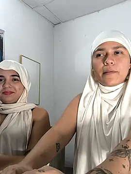 Nadia hasbun online show from 12-18-25, 09:07