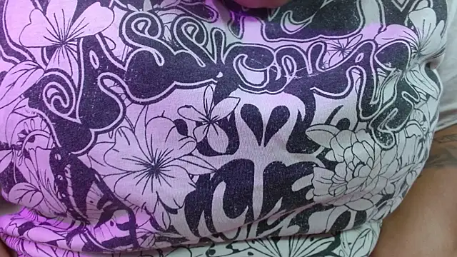 roxx iie online show from 11-17-25, 02:21