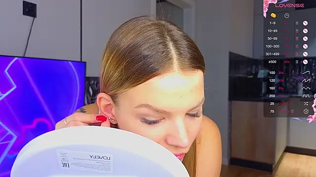 Snapshot of loya7ove chatting on 09-30-25, 09:48 loya7ove online show from 09-30-25, 09:48