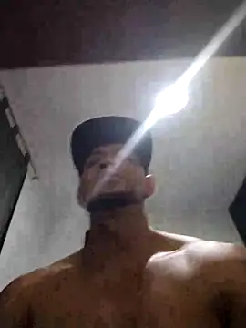 Snapshot of brunolex chatting on 10-21-25, 02:33 brunolex online show from 10-21-25, 02:33