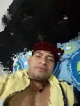 Snapshot of brunolex chatting on 10-24-25, 05:06 brunolex online show from 10-24-25, 05:06