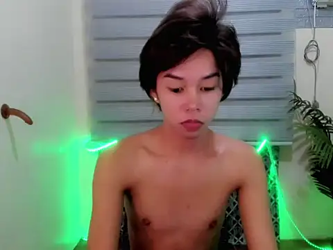 Nexusmooree20 online show from 12-21-25, 09:55