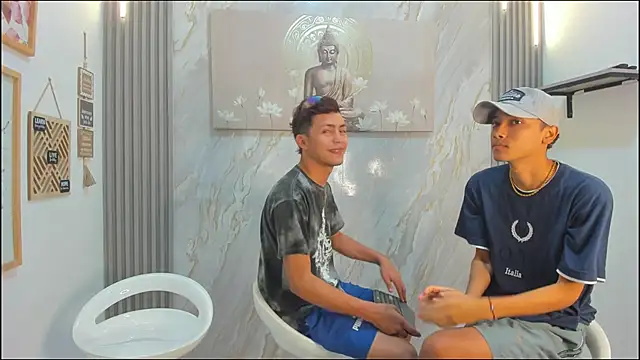 VERY HOT GUYS online show from 01-09-26, 01:18