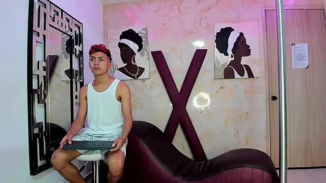 VERY HOT GUYS online show from 02-10-26, 01:21