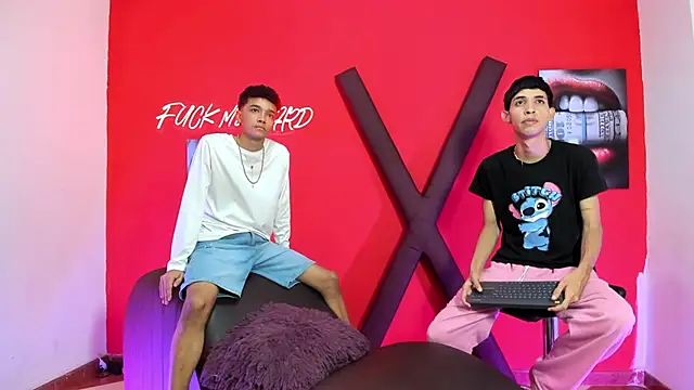 VERY HOT GUYS online show from 03-16-26, 07:16