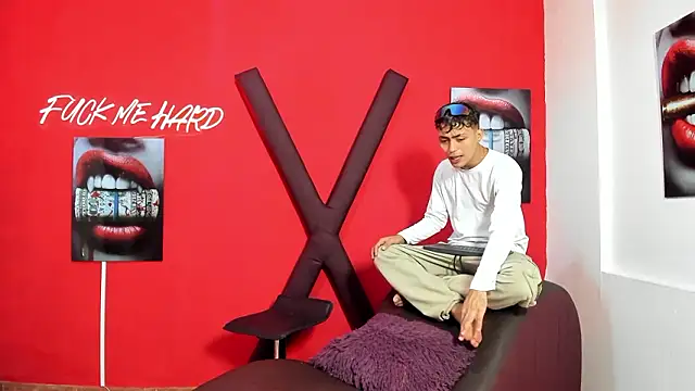 VERY HOT GUYS online show from 03-27-26, 07:15