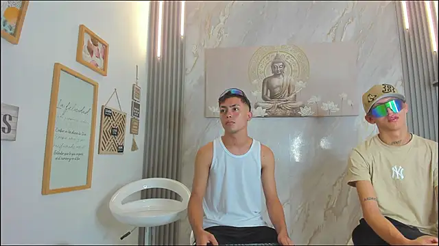 VERY HOT GUYS online show from 01-14-26, 01:15