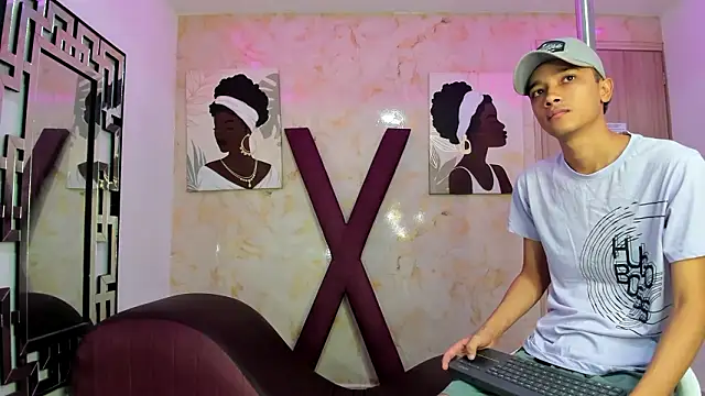 VERY HOT GUYS online show from 02-12-26, 01:22