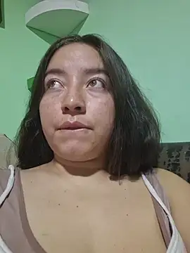 annyaparis online show from 10-31-25, 12:40