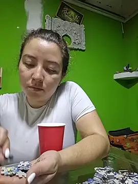 annyaparis online show from 10-29-25, 11:36