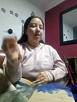 Snapshot of annyaparis chatting on 10-06-25, 05:52 annyaparis online show from 10-06-25, 05:52