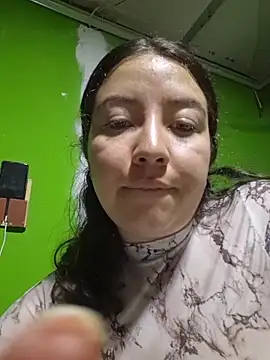 annyaparis online show from 10-24-25, 01:26