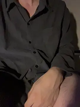 LiamMyst online show from 10-11-25, 04:24