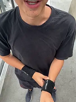 LiamMyst online show from 04-10-26, 03:19