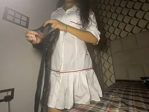 dubyzubygirl online show from 02-18-26, 03:30