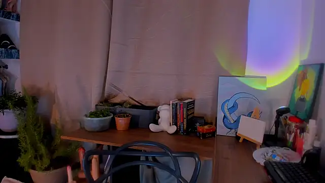 AmaruBloom online show from 12-15-25, 05:35