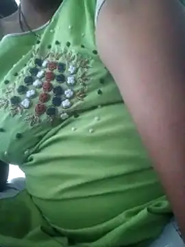 LOVE-VIKA online show from 02-17-26, 06:00