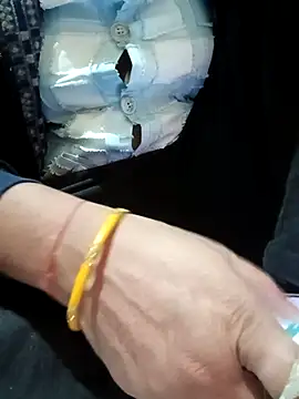 LOVE-VIKA online show from 11-23-25, 01:37