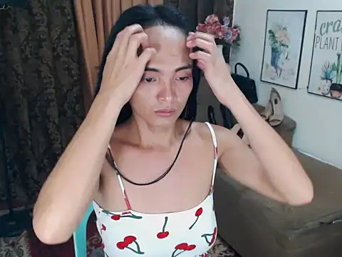 Snapshot of xAsianTOPModelx chatting on 07-16-26, 04:31 xAsianTOPModelx online show from 07-16-26, 04:31