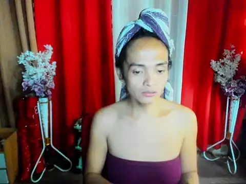 xAsianTOPModelx online show from 04-24-26, 08:38
