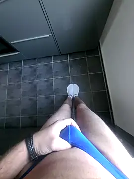 rezzzze online show from 11-21-25, 09:19