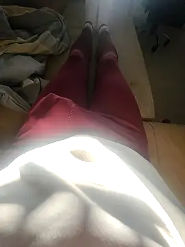 rezzzze online show from 11-22-25, 02:38