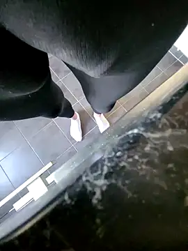 rezzzze online show from 11-03-25, 12:42