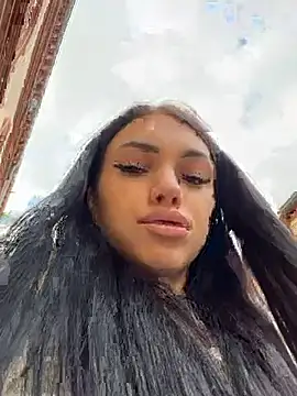 ilariea girl online show from 10-24-25, 02:16