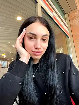 ilariea girl online show from 10-11-25, 01:01