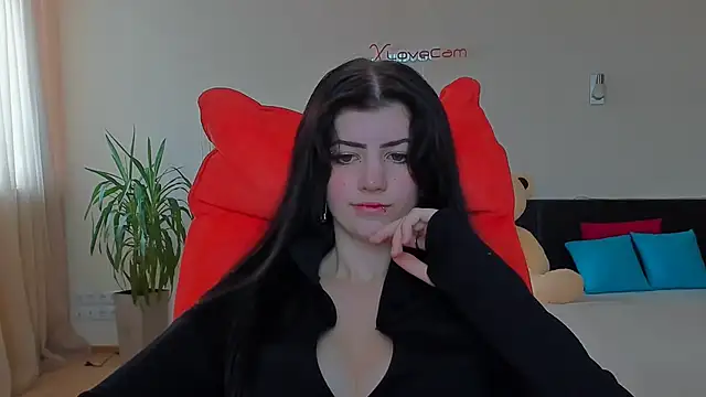 Snapshot of Miamoora chatting on 10-09-25, 10:49 Miamoora online show from 10-09-25, 10:49