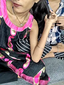 Unique girls90 online show from 03-12-26, 03:49