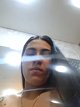 ChloeMorelli online show from 10-18-25, 02:46