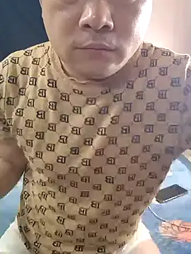 Snapshot of han515319 chatting on 02-27-26, 11:43 han515319 online show from 02-27-26, 11:43