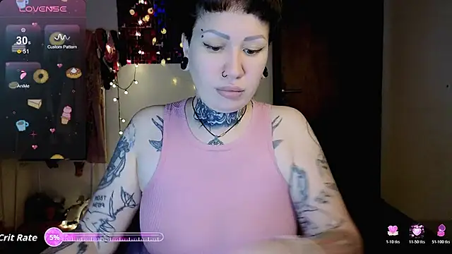 Senorita  Dakota online show from 11-19-25, 05:18