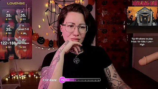 Senorita  Dakota online show from 10-21-25, 09:47