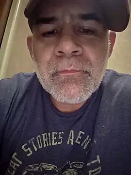 DeeBestEver online show from 12-18-25, 06:34