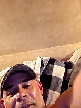 DeeBestEver online show from 11-13-25, 05:17